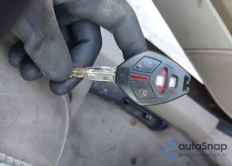 2009 Mitsubishi Galant Es/Sport Edition из США, поврежденный, VIN 4A3AB36FX9E007496